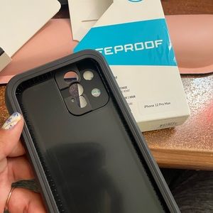 iPhone 12 Pro Max Lifeproof case